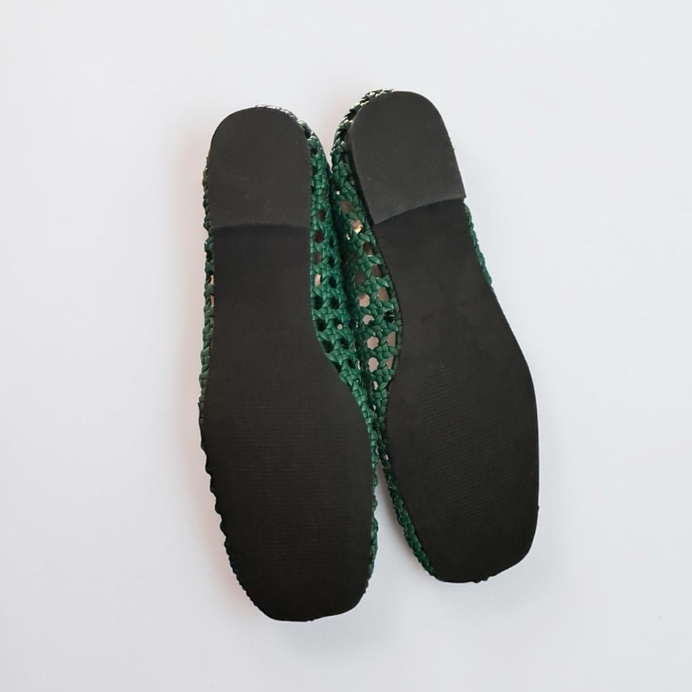 LISA SAYS GAH Candice Shoe in Green - Picture 9 of 16